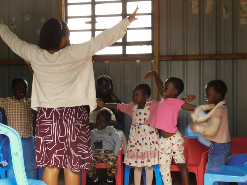 Children worshipping at Kids Connect